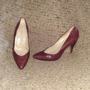 CHARLES JOURDAN-Burgundy Leather-Snakeskin Embossed Pumps-Sz 38-Excellent